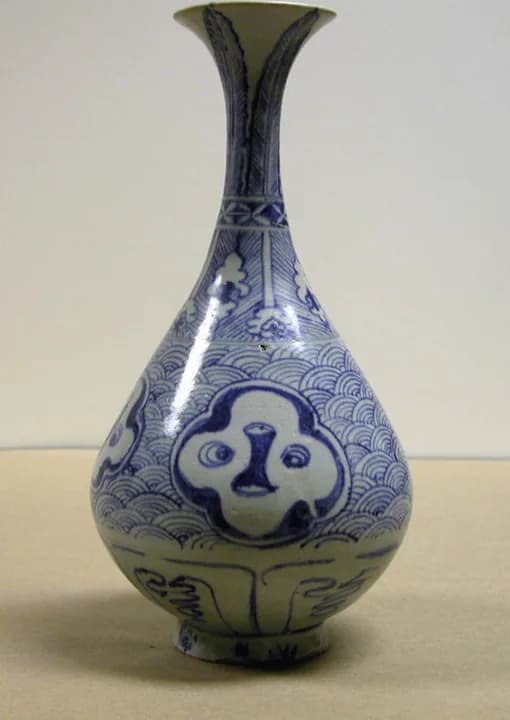 Blue-and-white porcelain vase